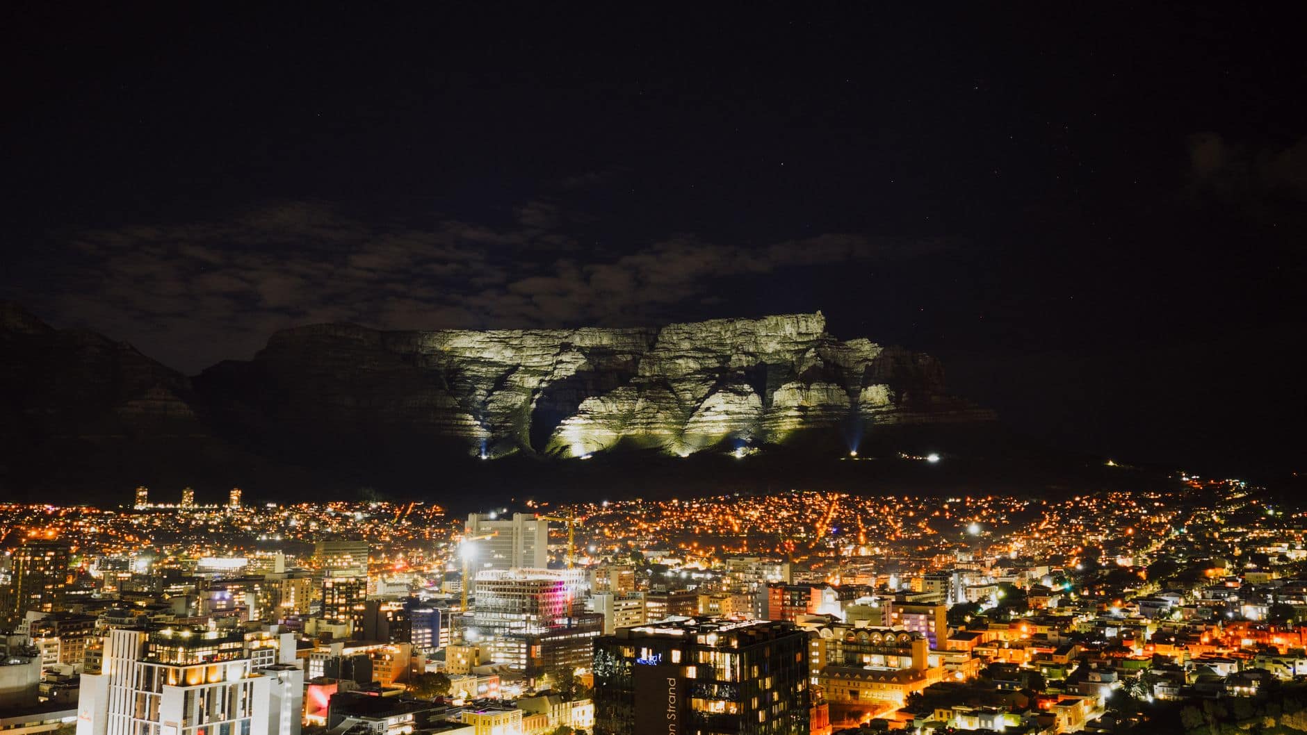 stunning night view of cape town with table mountain